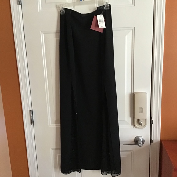 Floor length crepe evening skirt - Picture 1 of 2